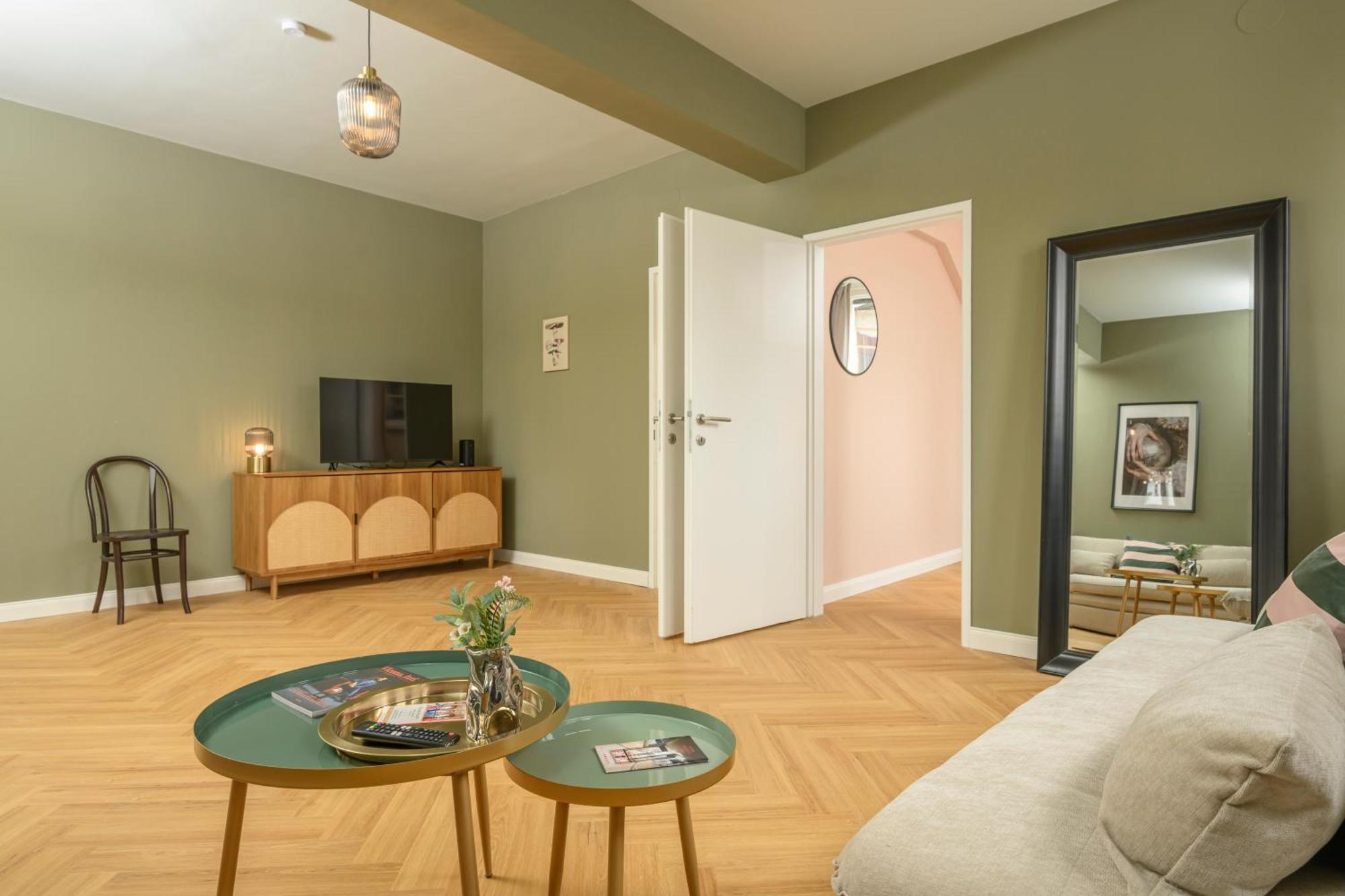 Palais Palffy Suits Виена Екстериор снимка