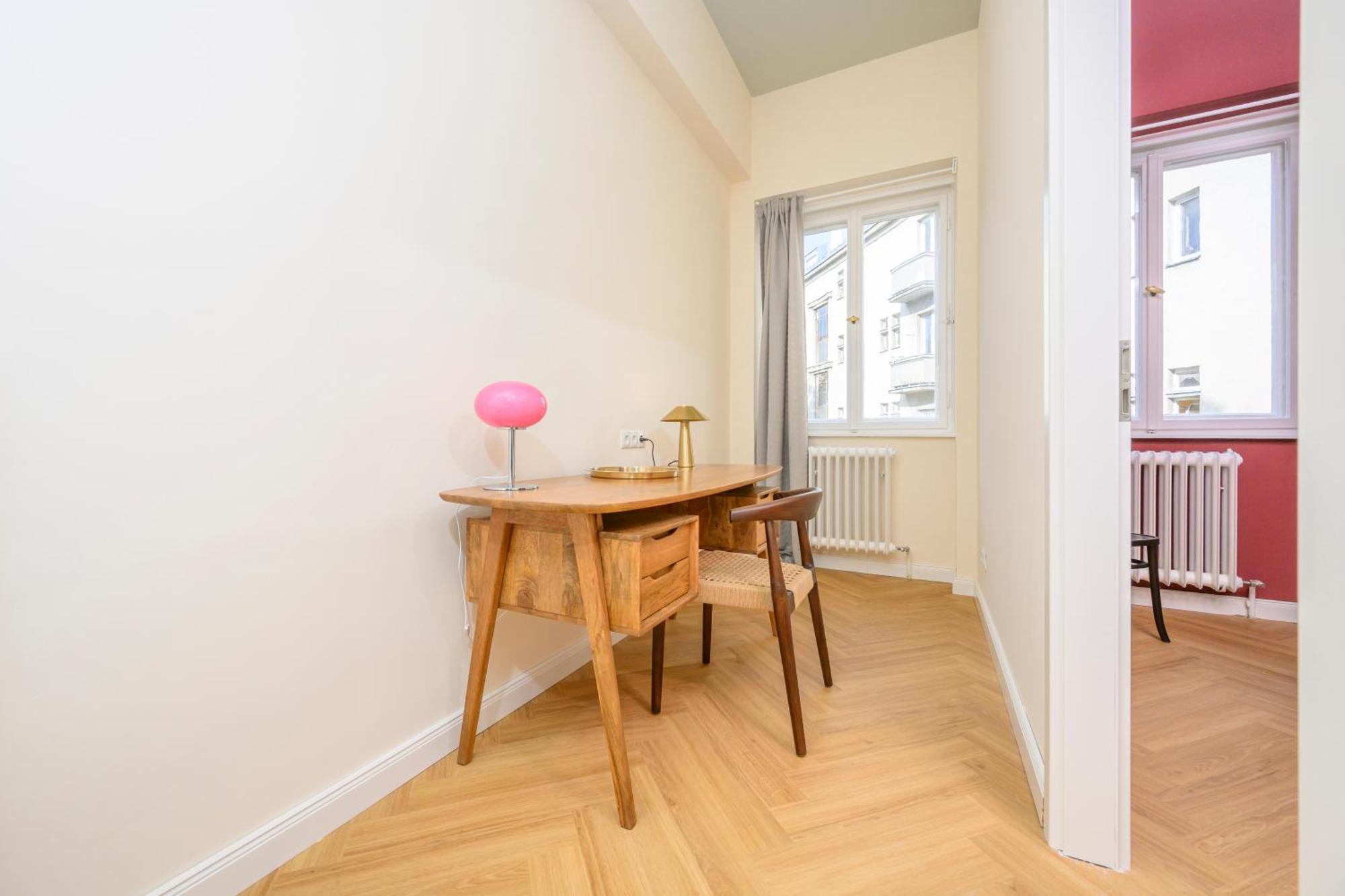 Palais Palffy Suits Виена Екстериор снимка